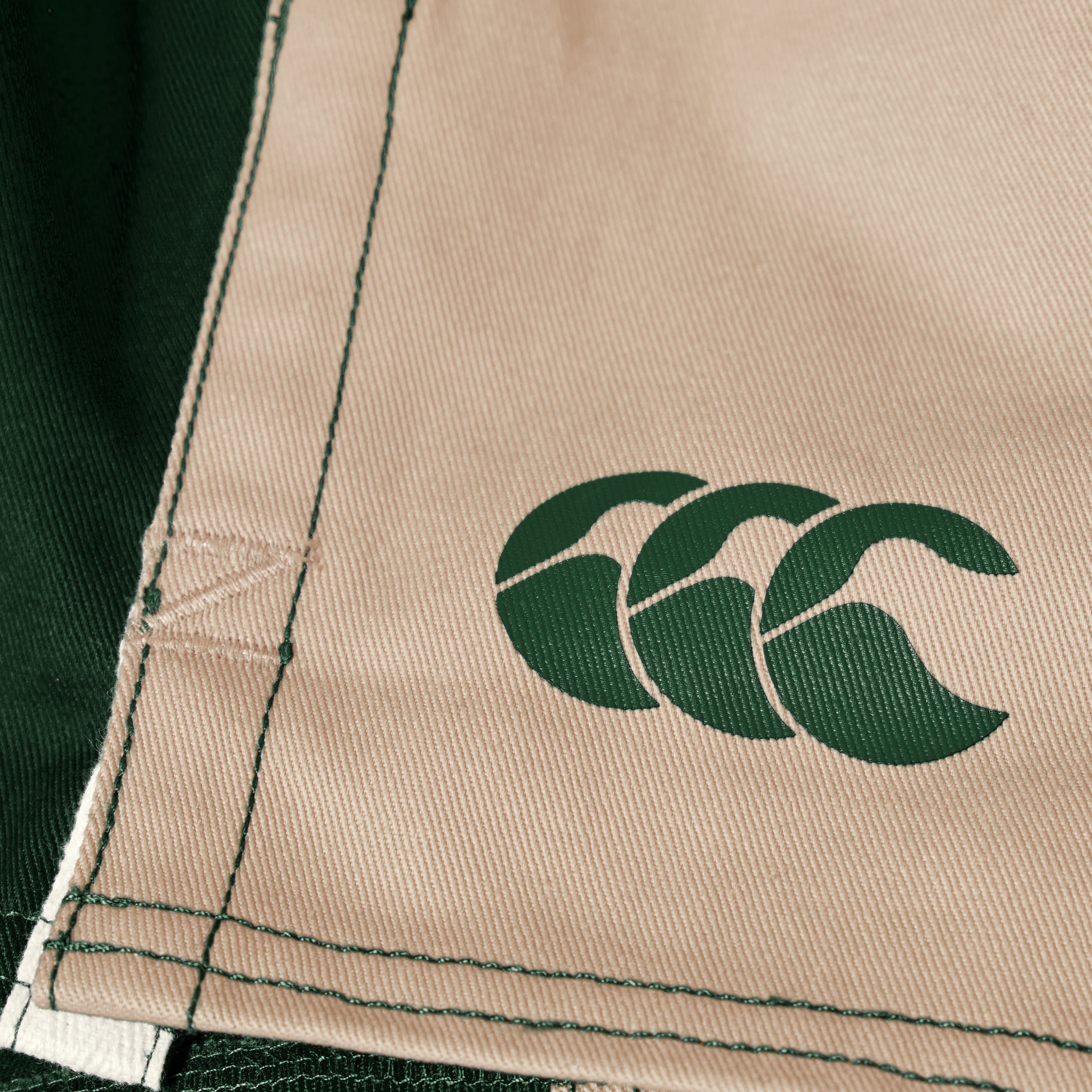 canterbury-fundamentals-harlequin-drill-shorts-verde-hombre image 5