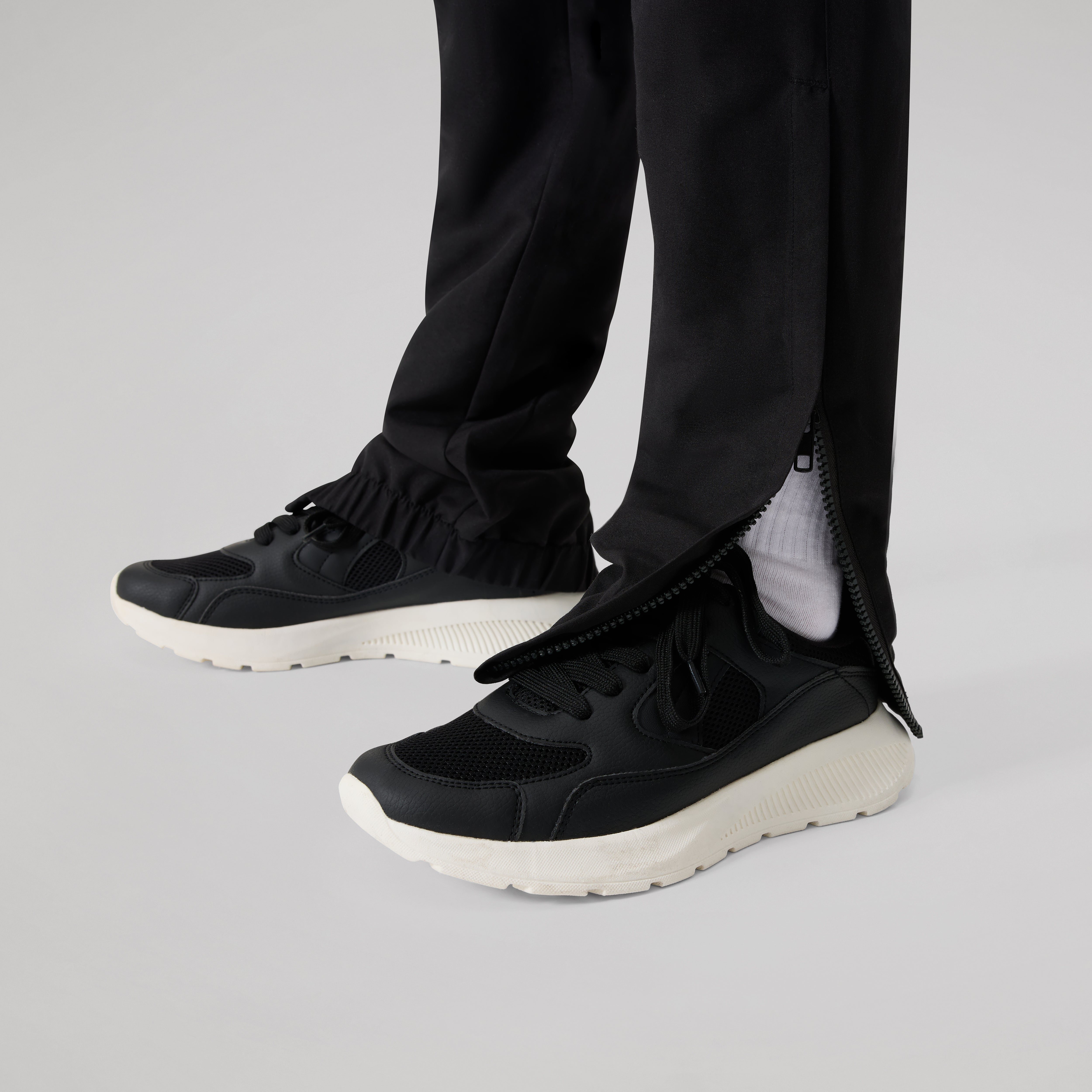 canterbury-tempo-trackpant-negro-para-ni-o image 6