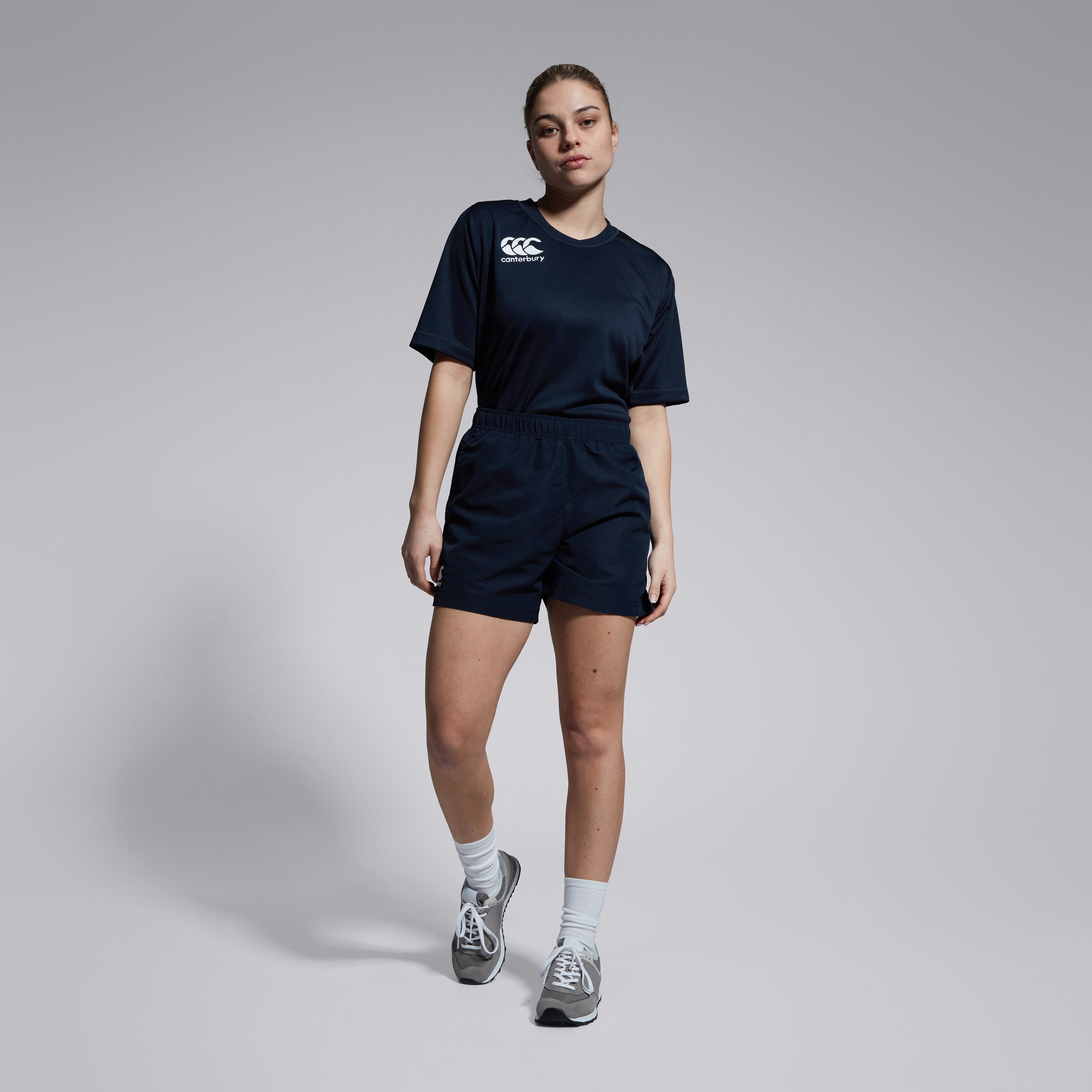 canterbury-club-shorts-mujer-azul-marino-deportivos image 1