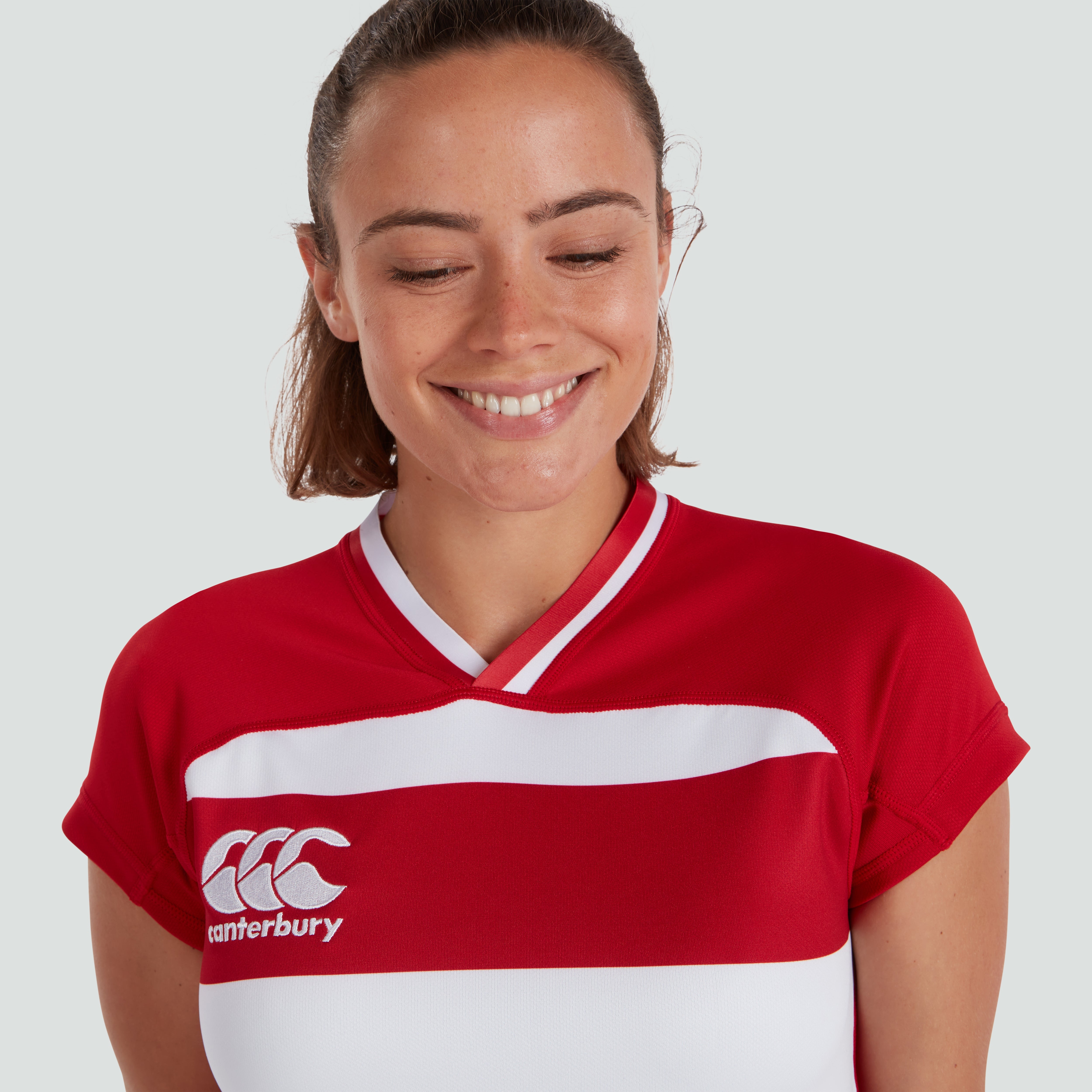 camiseta-de-rugby-canterbury-vapodri-evader-hooped-roja-para-mujer image 2