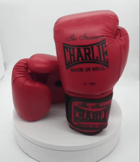 pack-m-full-kick-blood-charlie-boxing-guantes-espinillera-y-casco-ahorra-37-euro image 4