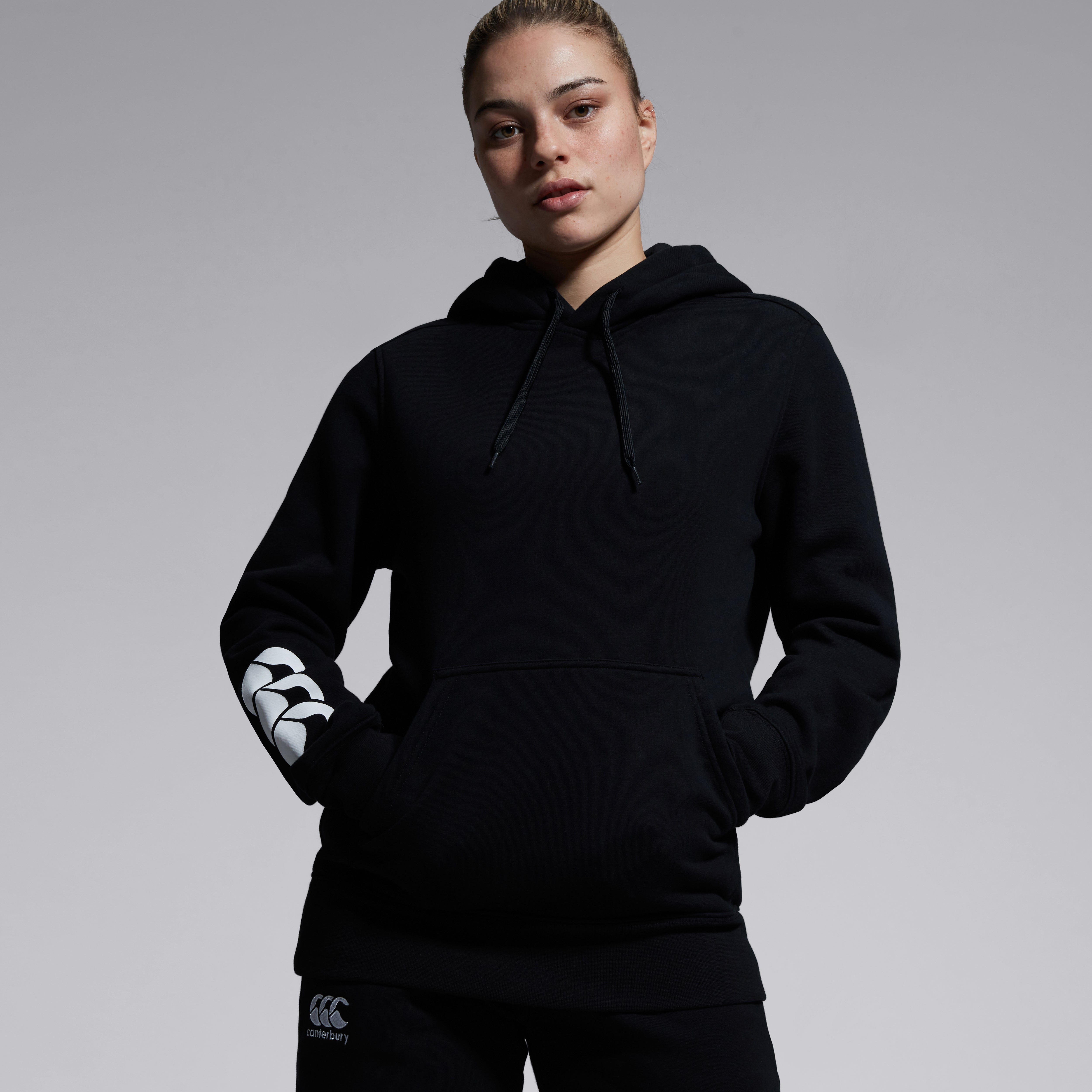 canterbury-club-hoody-negro-mujer image 5