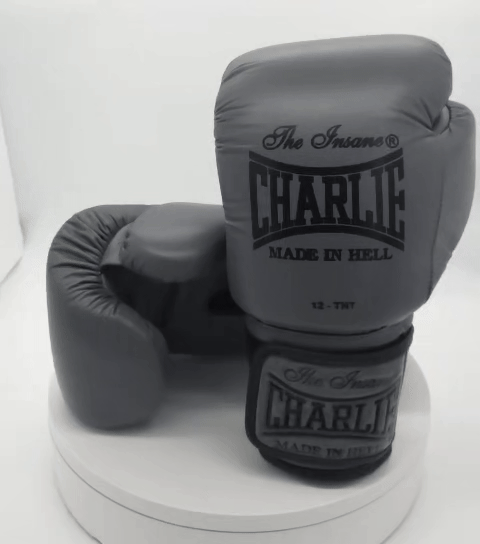 charlie-boxing-pack-m-kick-grafito-guantes-y-espinillera image 3