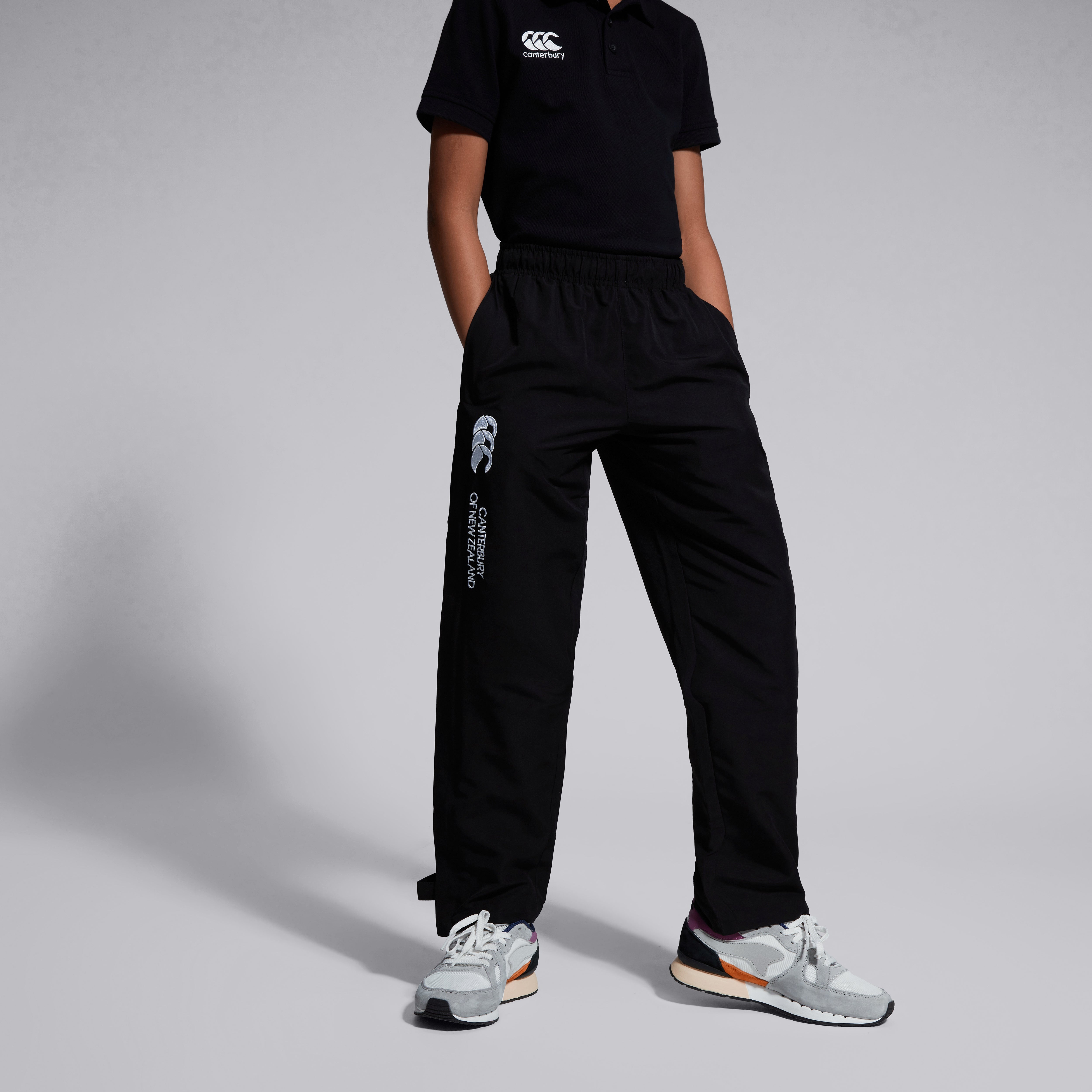 canterbury-open-hem-stadium-pant-black-junior-unisex image 4