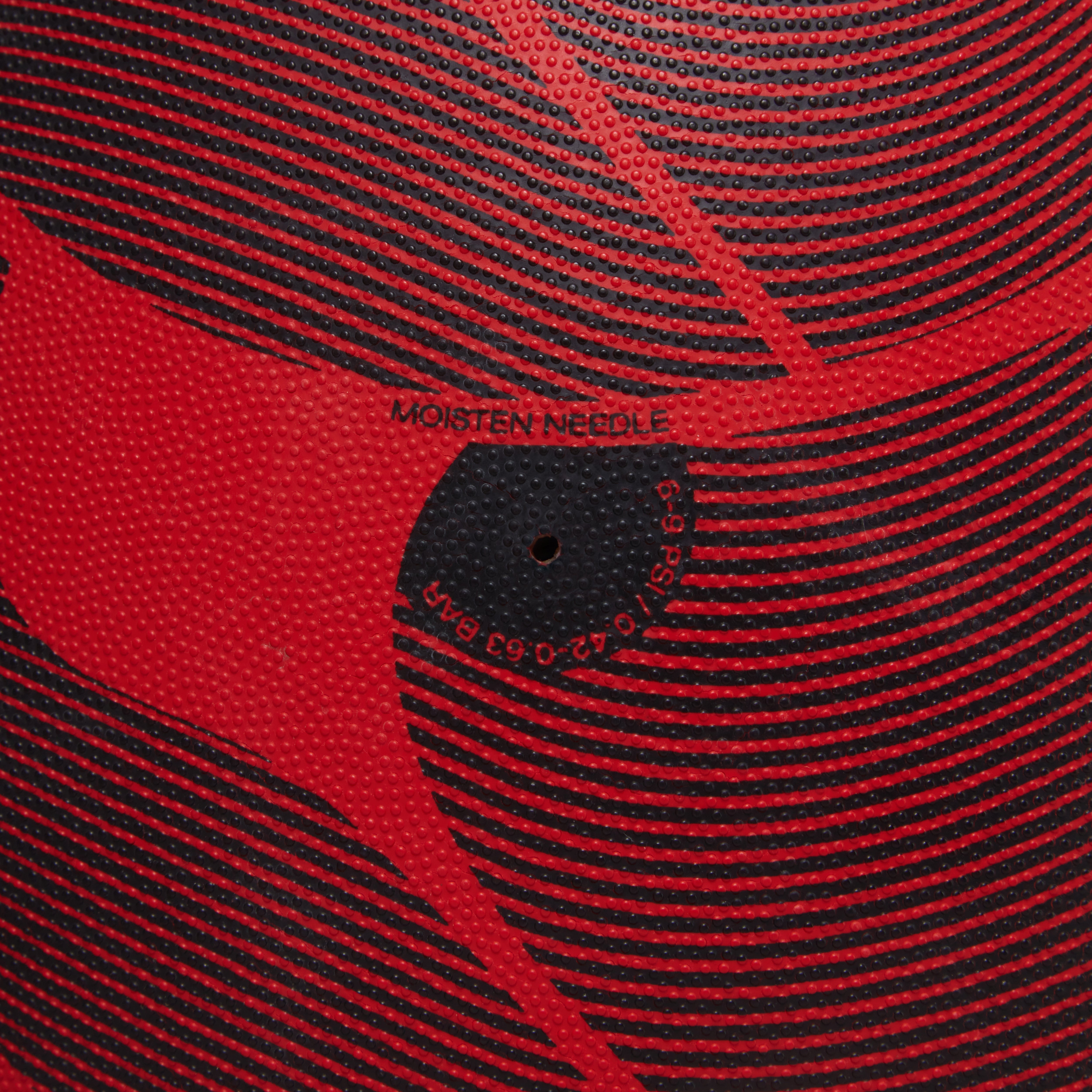 canterbury-thrillseeker-bal-n-de-rugby-de-entrenamiento-negro-rojo image 3