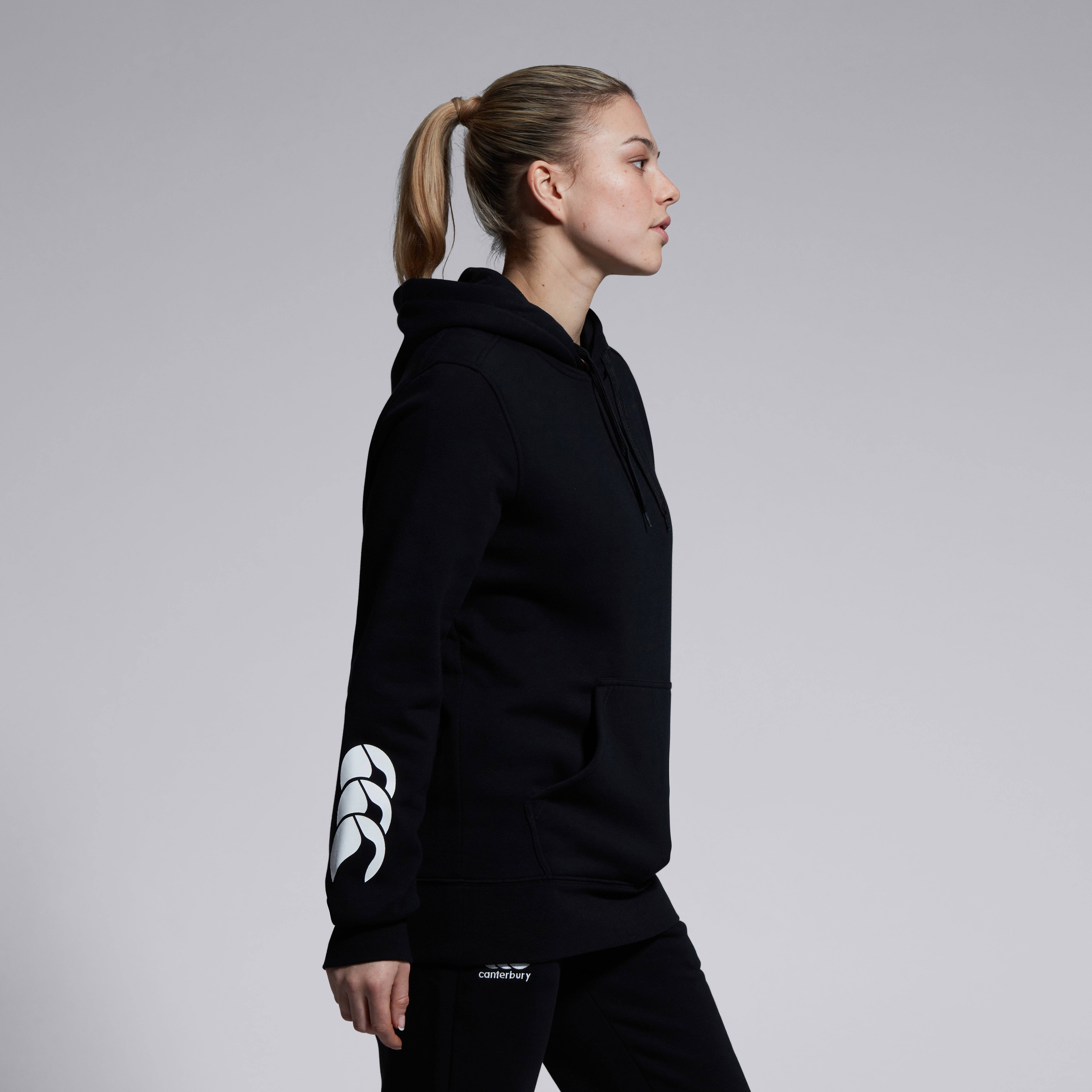canterbury-club-hoody-negro-mujer image 3