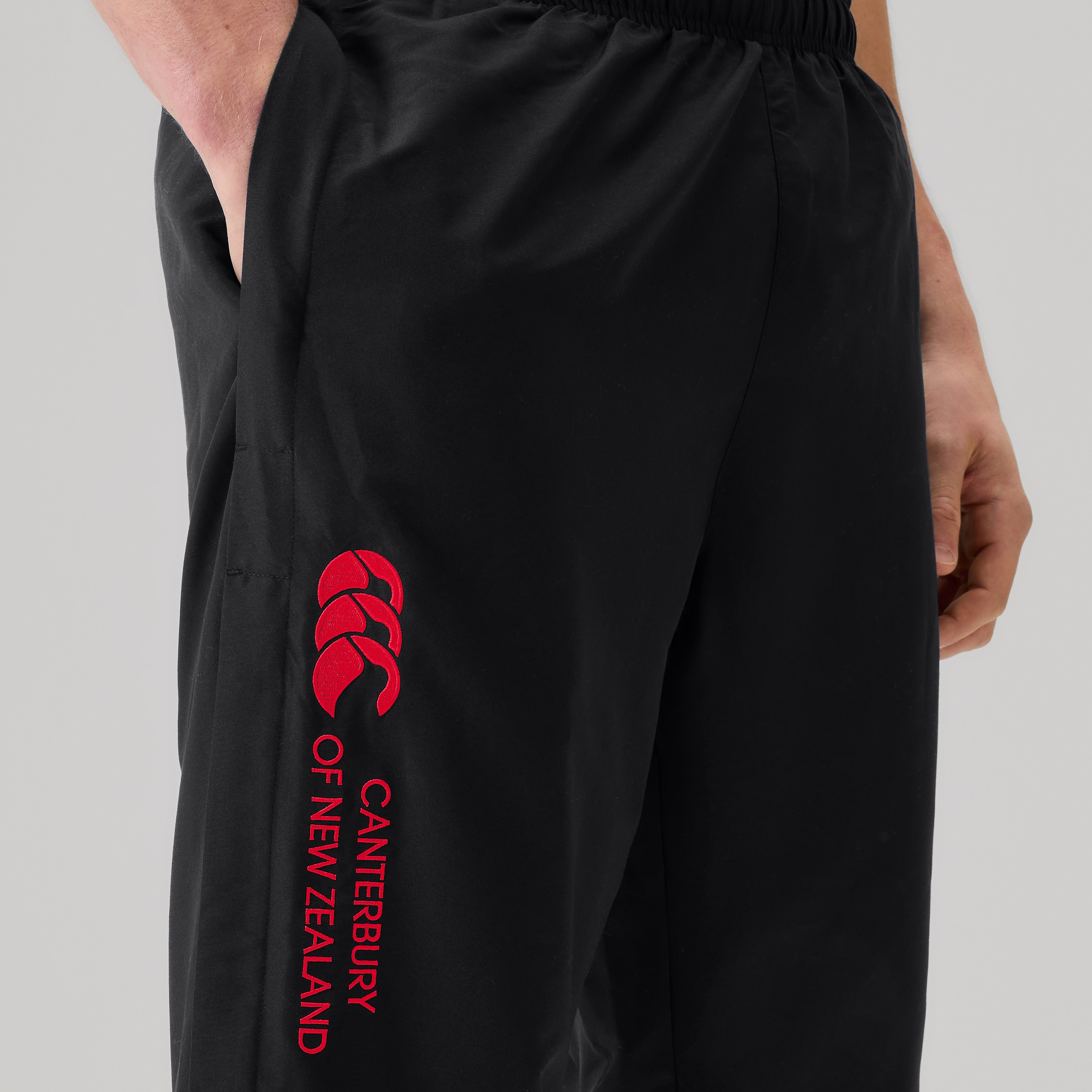 canterbury-fundamentals-stadium-pant-hombre-negro-rojo-pantal-n-de-ch-ndal image 7