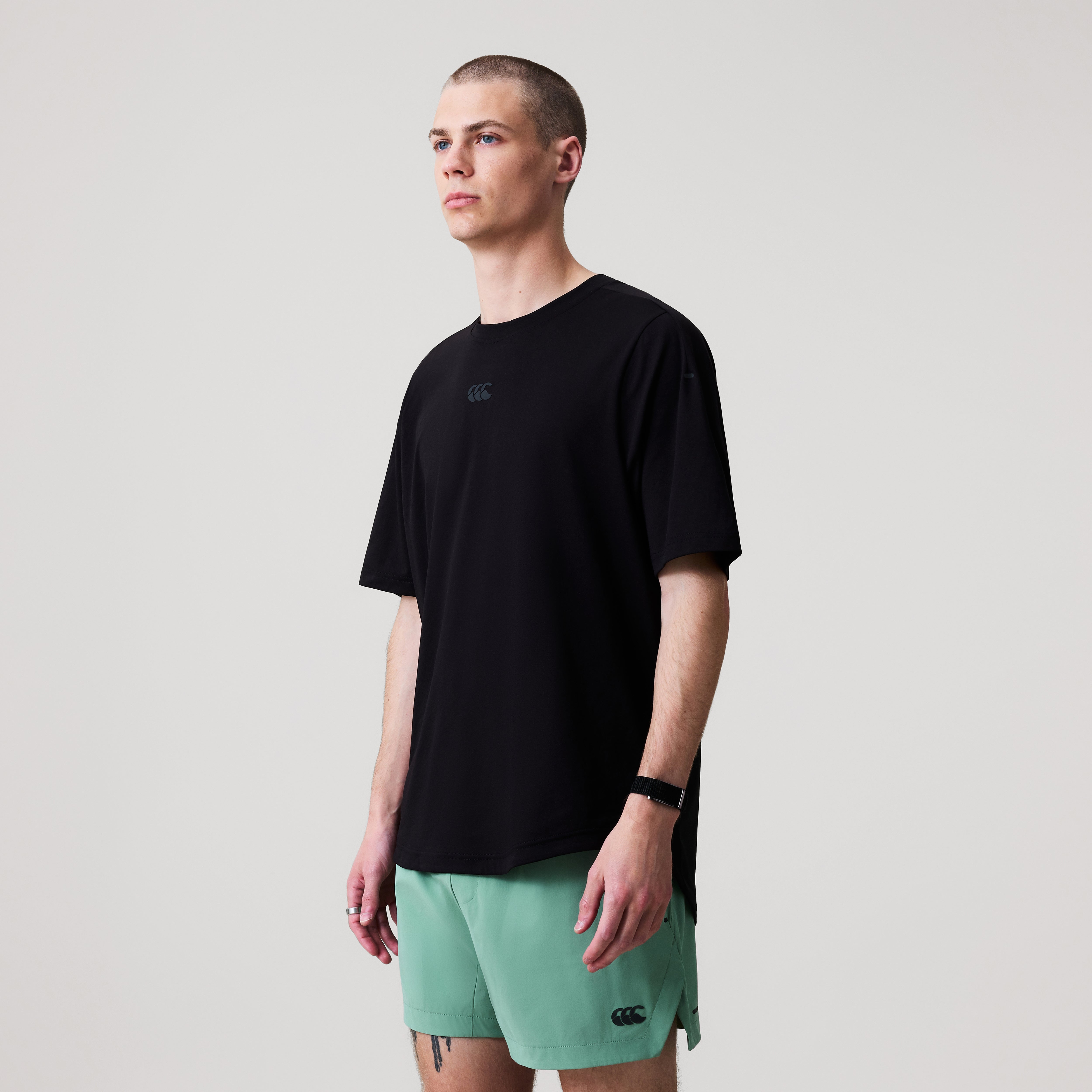 camiseta-t-cnica-canterbury-everest-dart-para-hombre-negra-transpirable-y-secado image 3