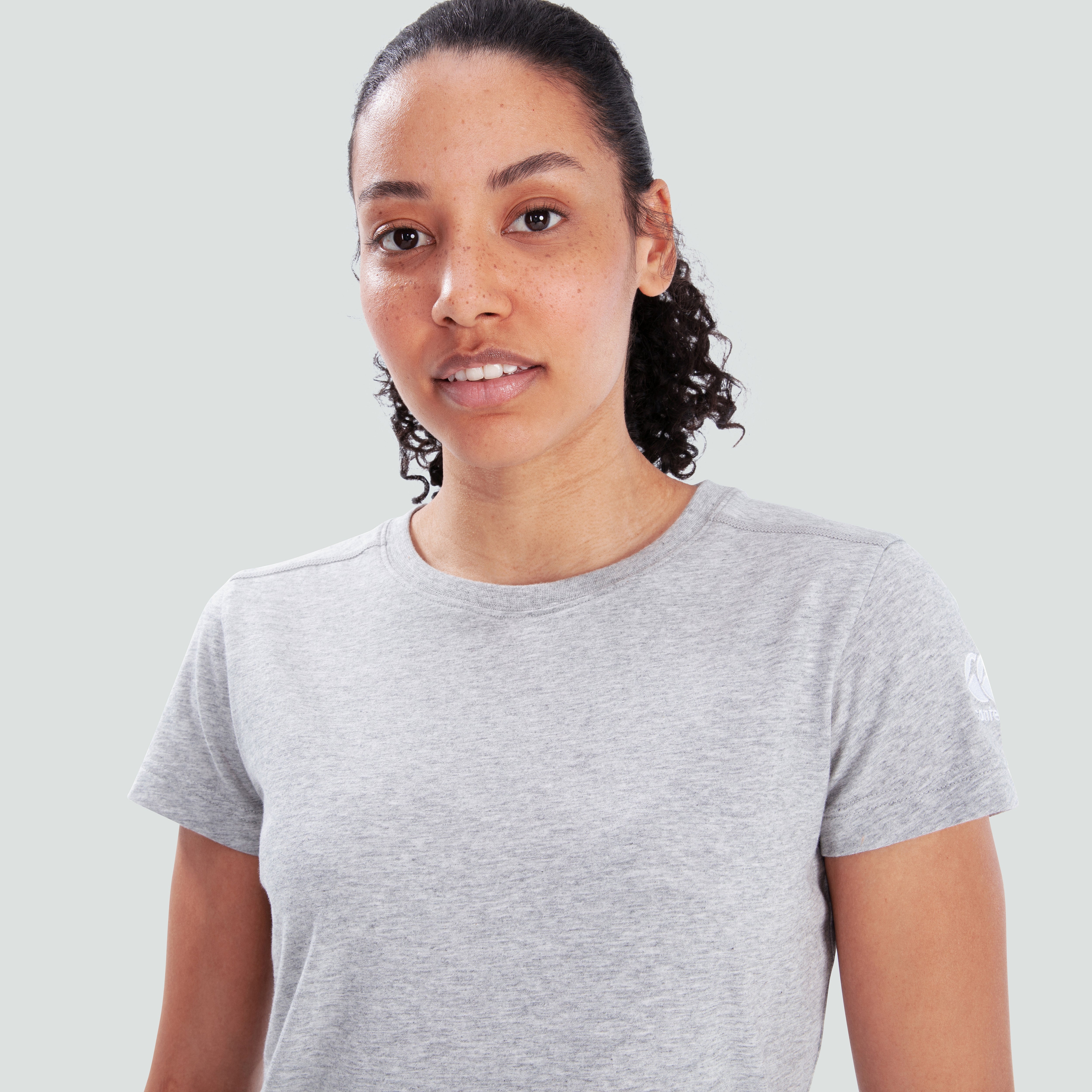 canterbury-club-plain-tee-mujer-gris image 3
