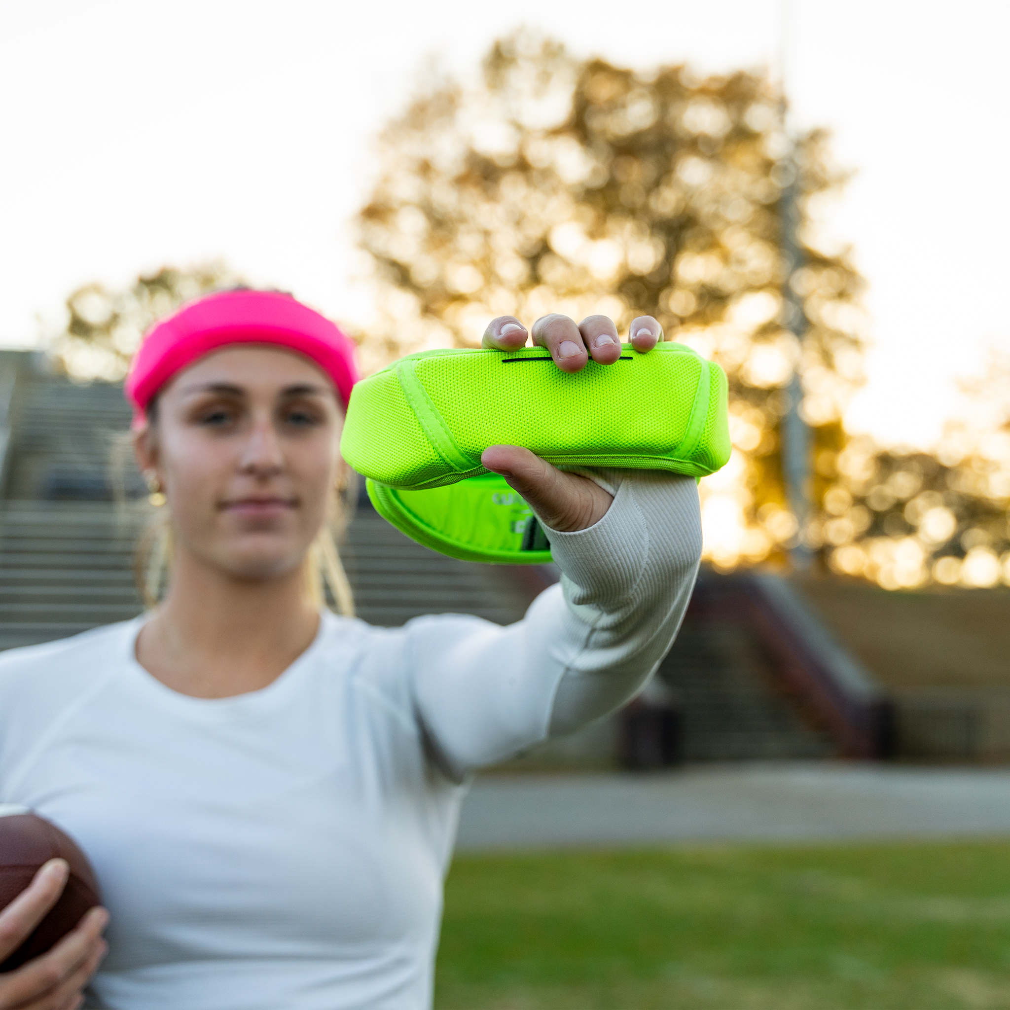 guardian-x-schutt-loop-2-0-casco-blando-para-flag-football-y-deportes-de-contact image 6