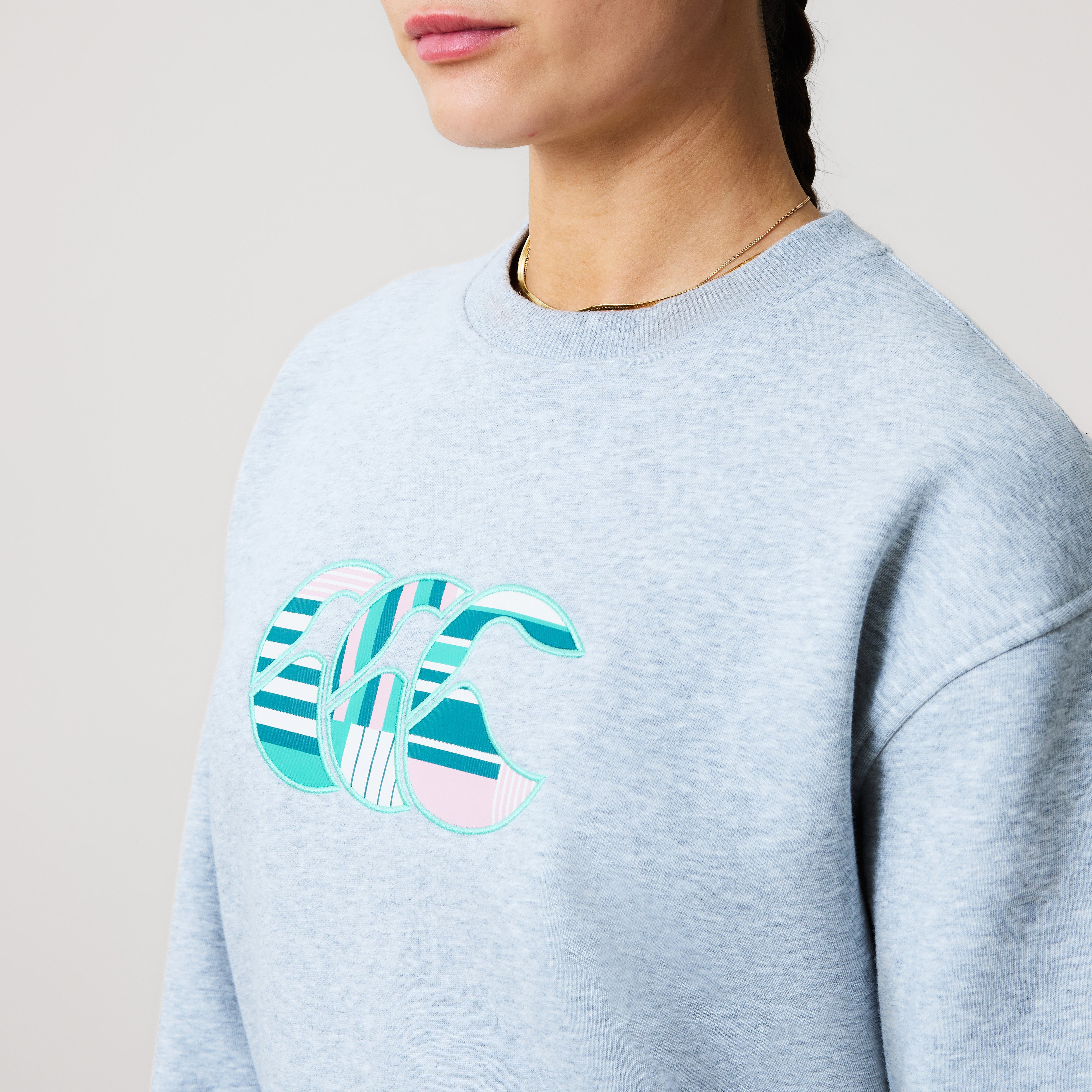 canterbury-womens-uglies-logo-crew-sweatshirt-grey image 7