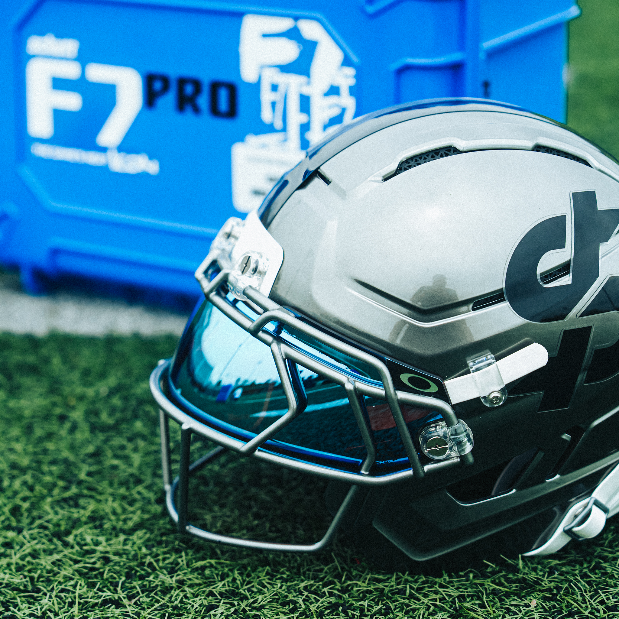 schutt-f7-pro-ultimate-kit-casco-personalizado image 2