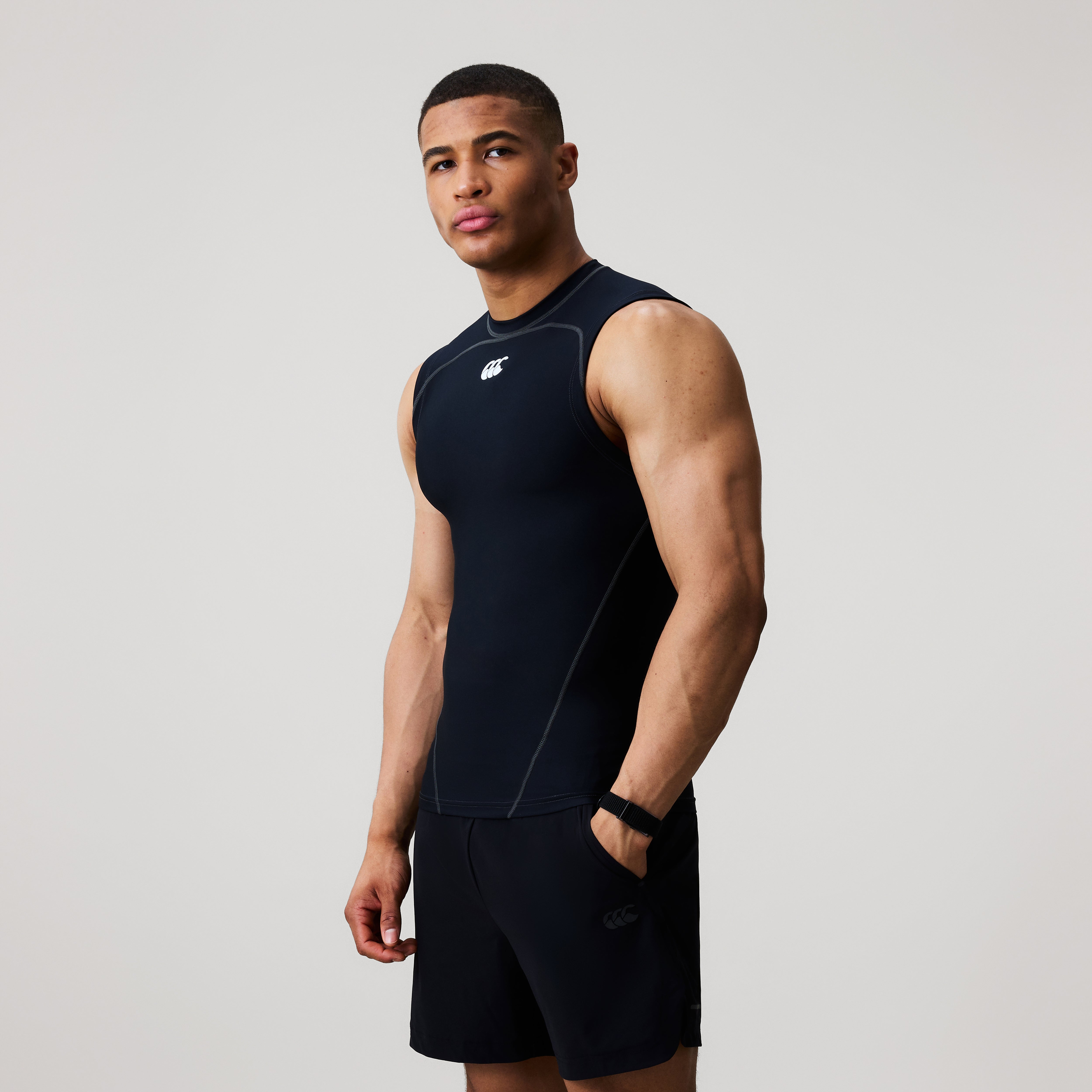 camiseta-interior-sin-mangas-canterbury-baselayer-negra-para-hombre image 4