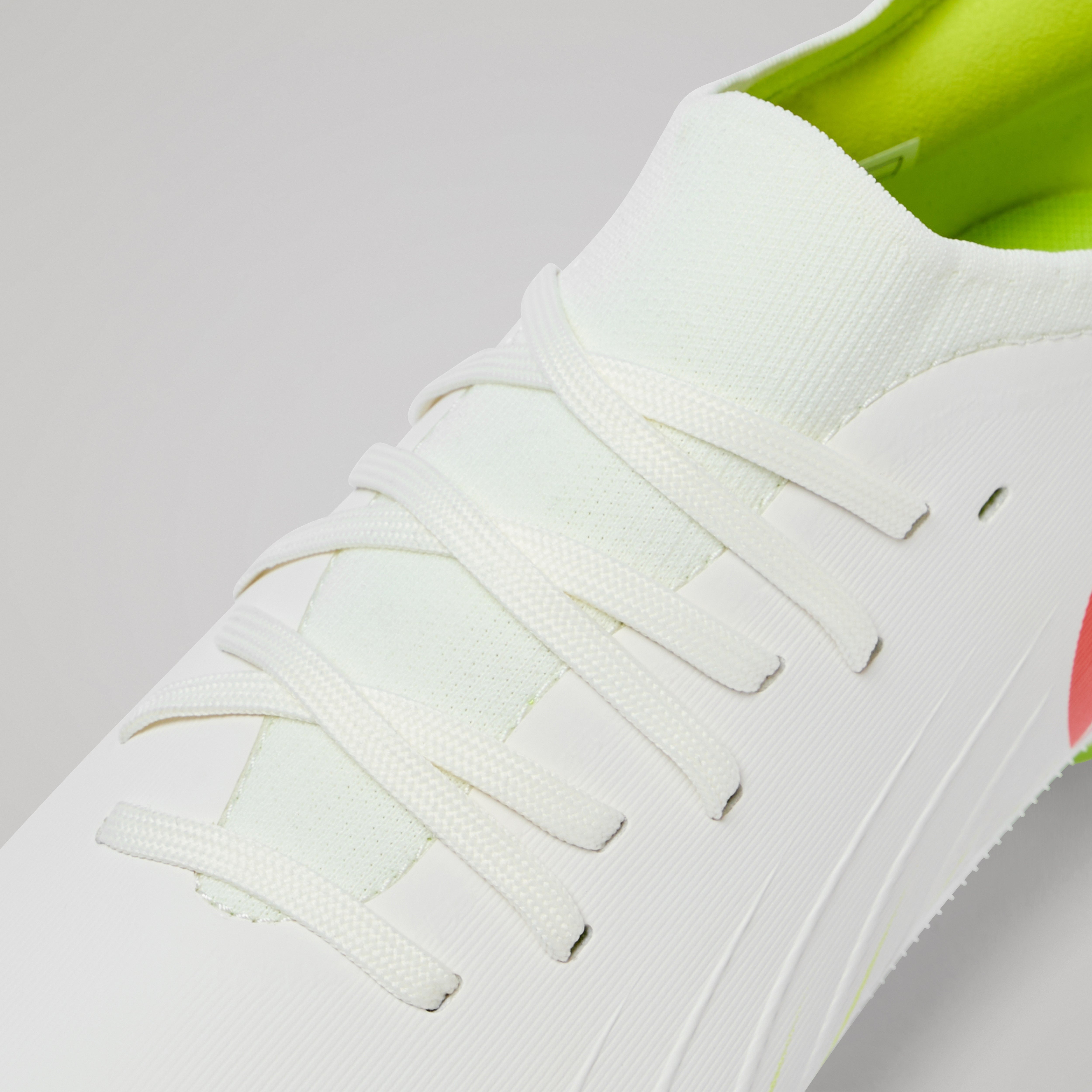 botas-de-rugby-speed-falcon-pro-soft-ground-unisex-blancas-canterbury image 6