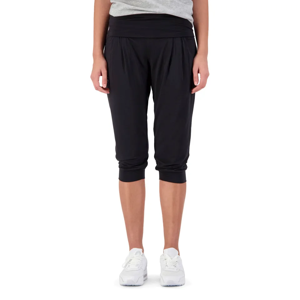 canterbury-womens-cuffed-capri-pant-black image 1