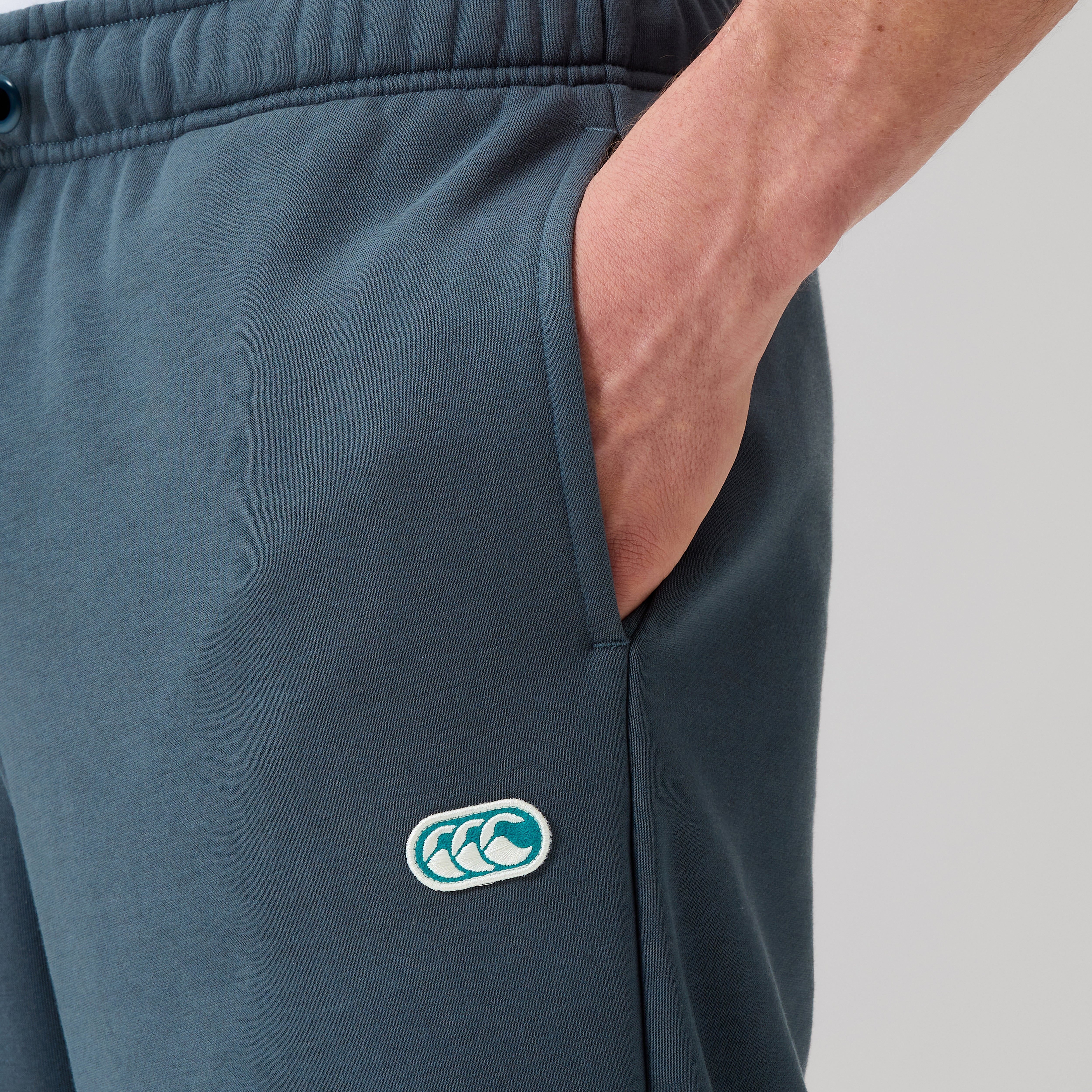 canterbury-everyday-sweatpant-grey-pantal-n-de-ch-ndal-relajado-con-pu-os-de-can image 7
