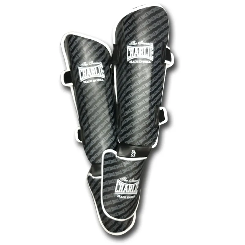 charlie-boxing-espinillera-blast image 1