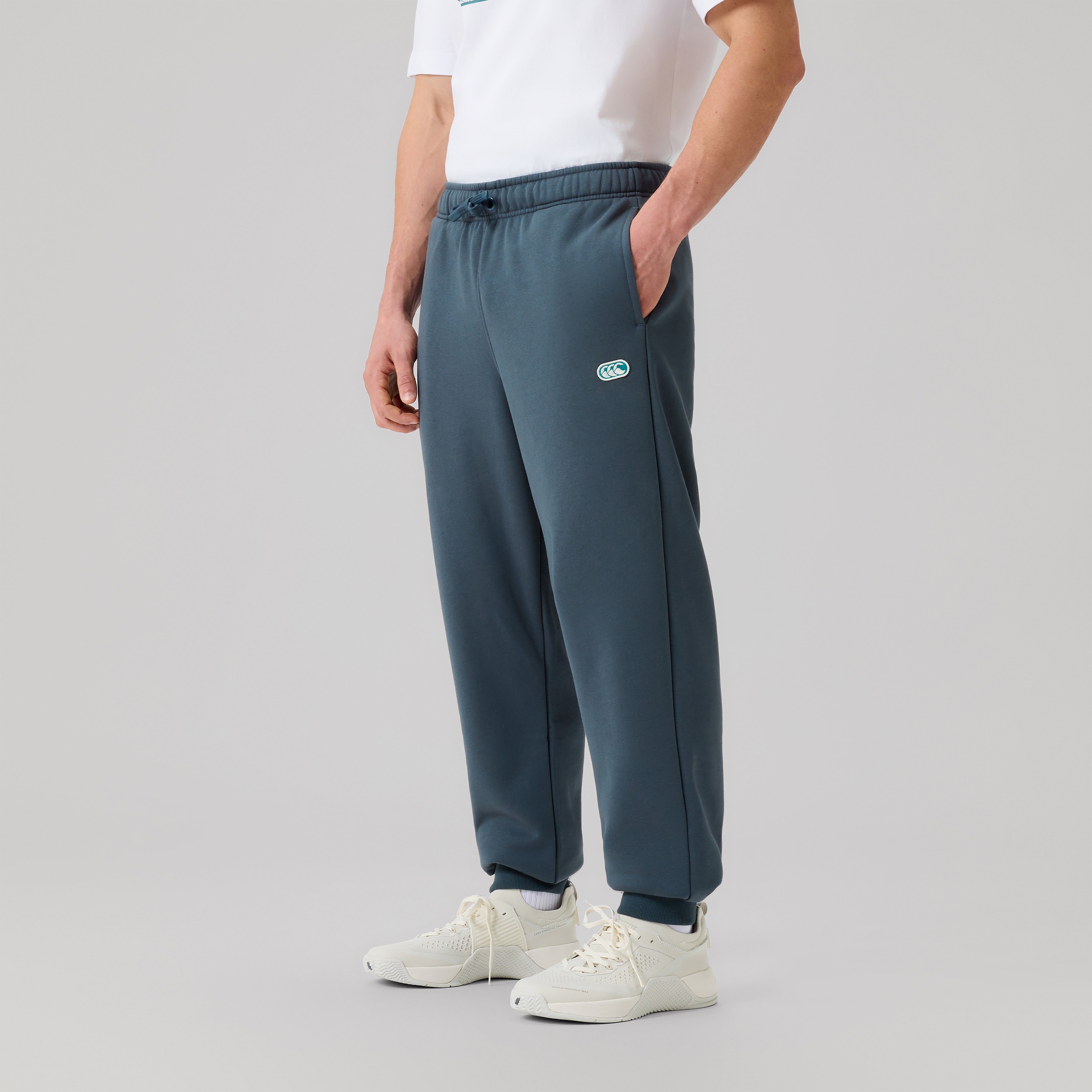 canterbury-everyday-sweatpant-grey-pantal-n-de-ch-ndal-relajado-con-pu-os-de-can image 4