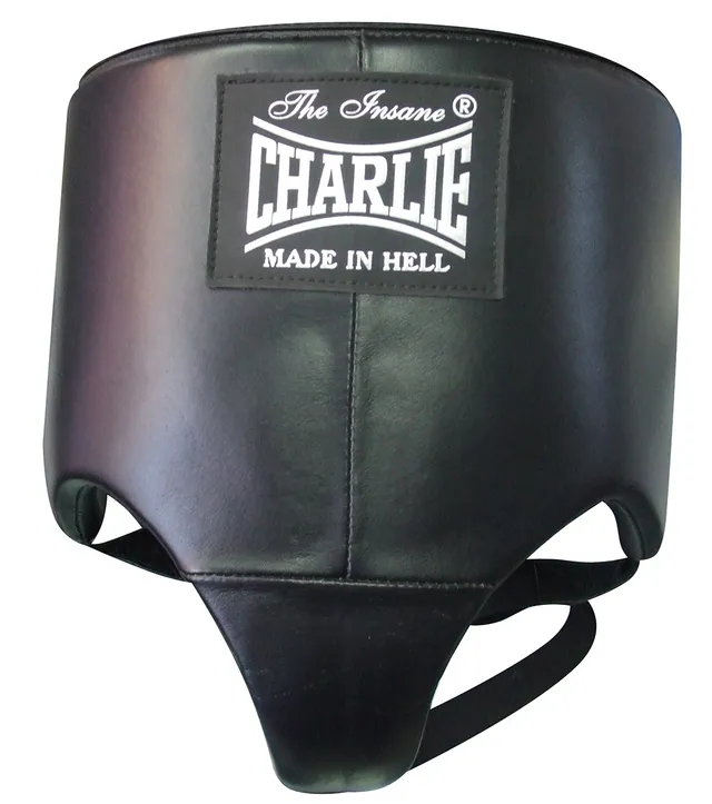 coquilla-femenina-cuero-charlie-boxing-protecci-n-m-xima-para-deportes-de-contac image 1