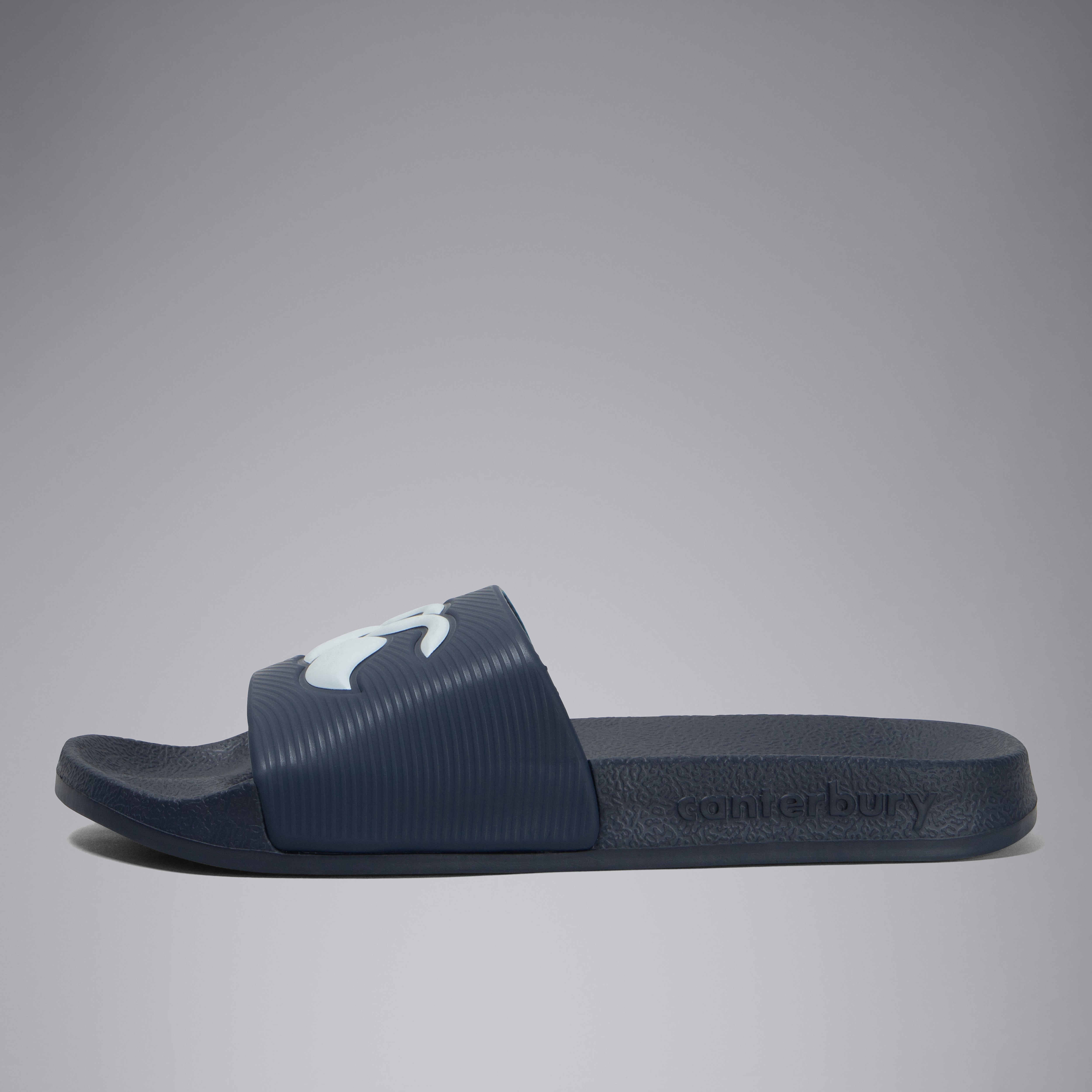 canterbury-chanclas-wide-fit-slide-blanco-azul-marino image 1