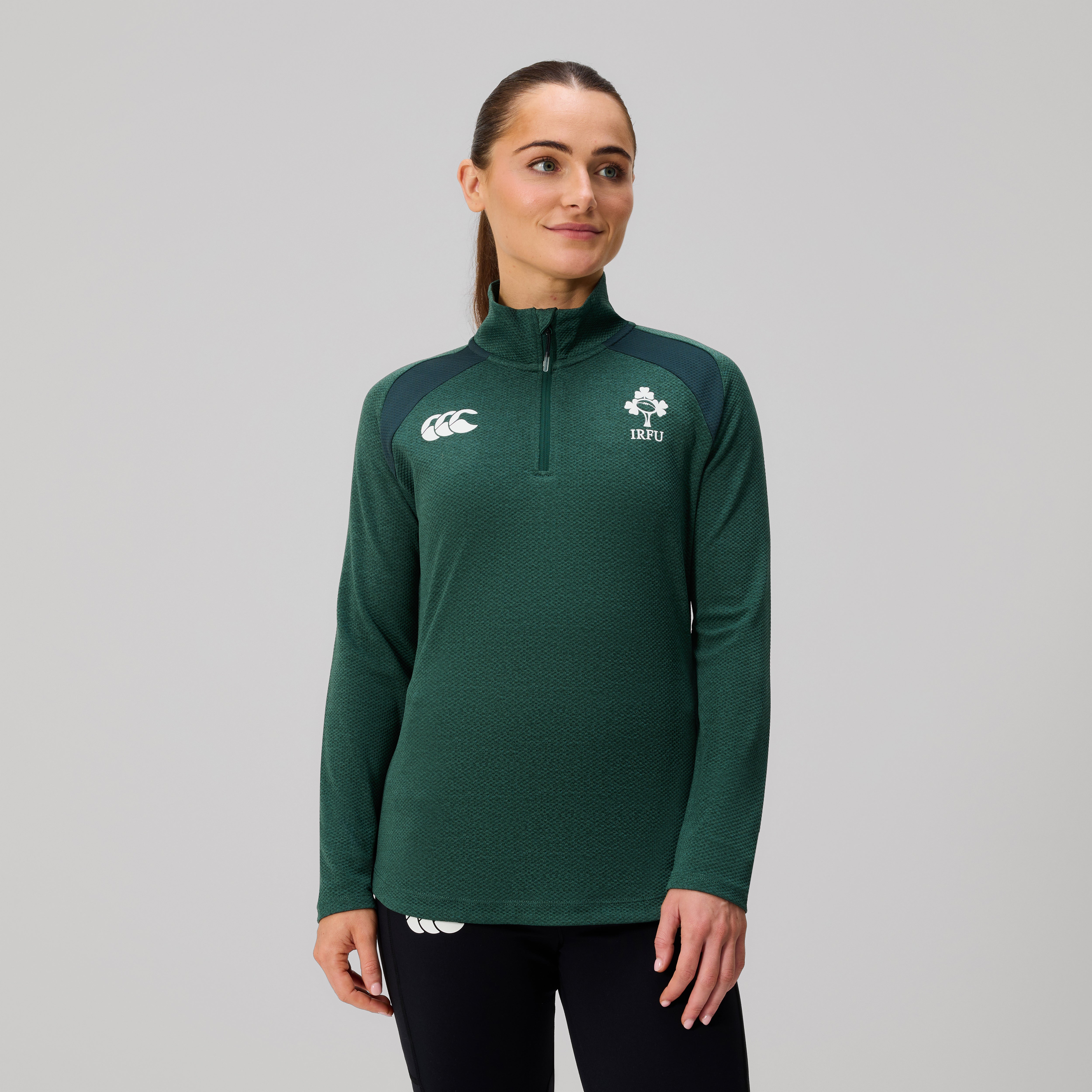 camiseta-t-rmica-irlanda-elite-1st-layer-verde-para-mujer image 1