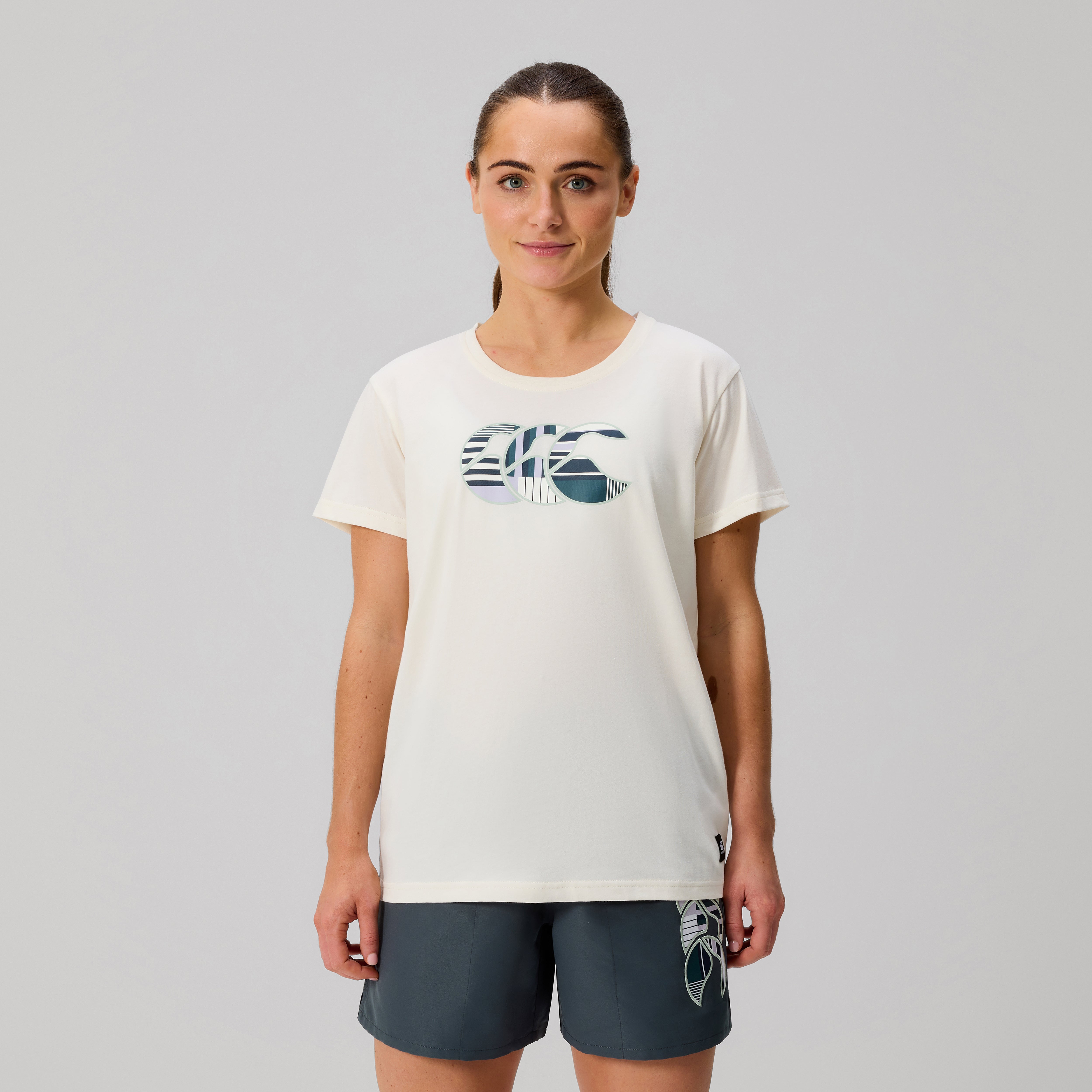 camiseta-canterbury-uglies-logo-para-mujer-blanca-corte-est-ndar-y-manga-corta image 3