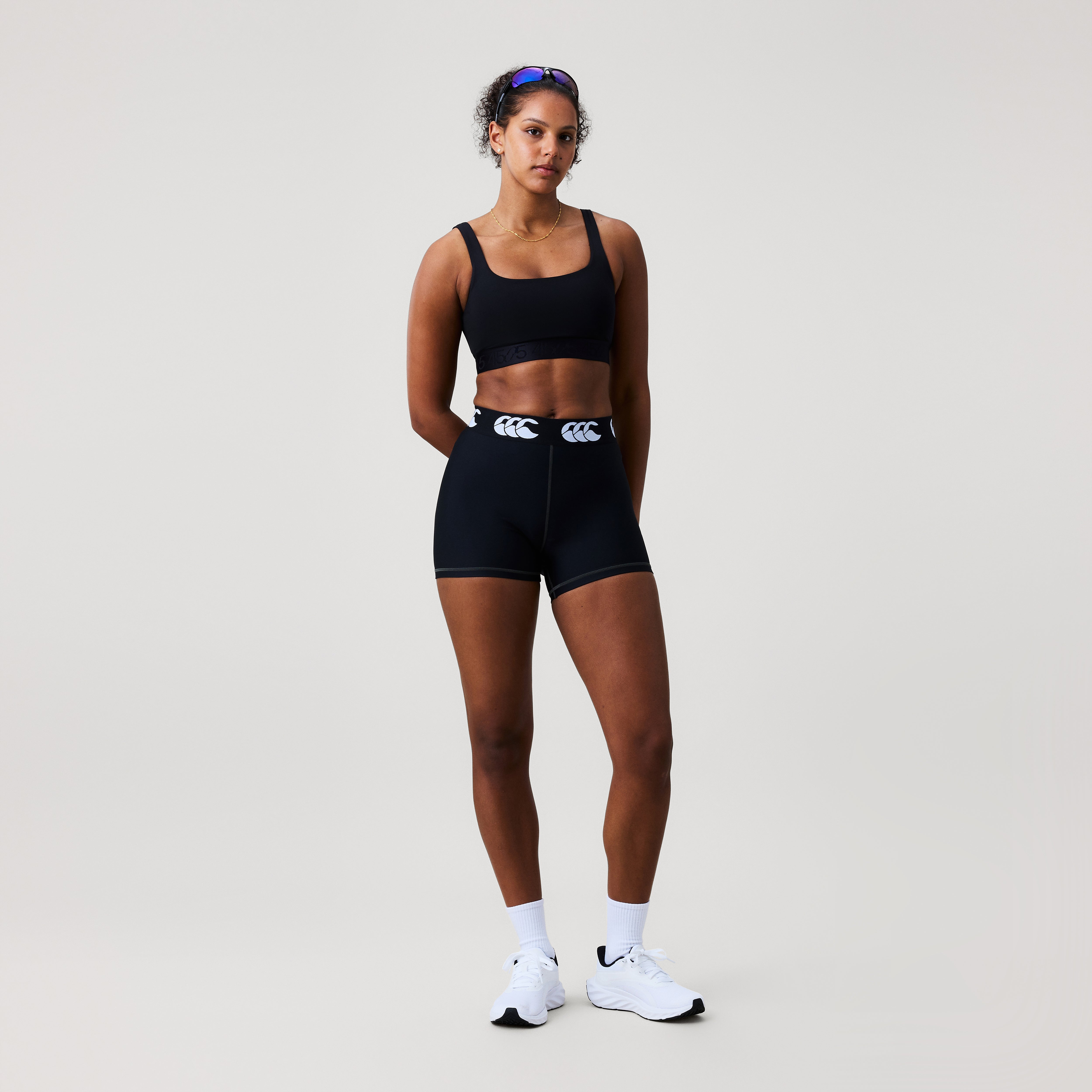 canterbury-baselayer-booty-shorts-negro-para-mujer image 2
