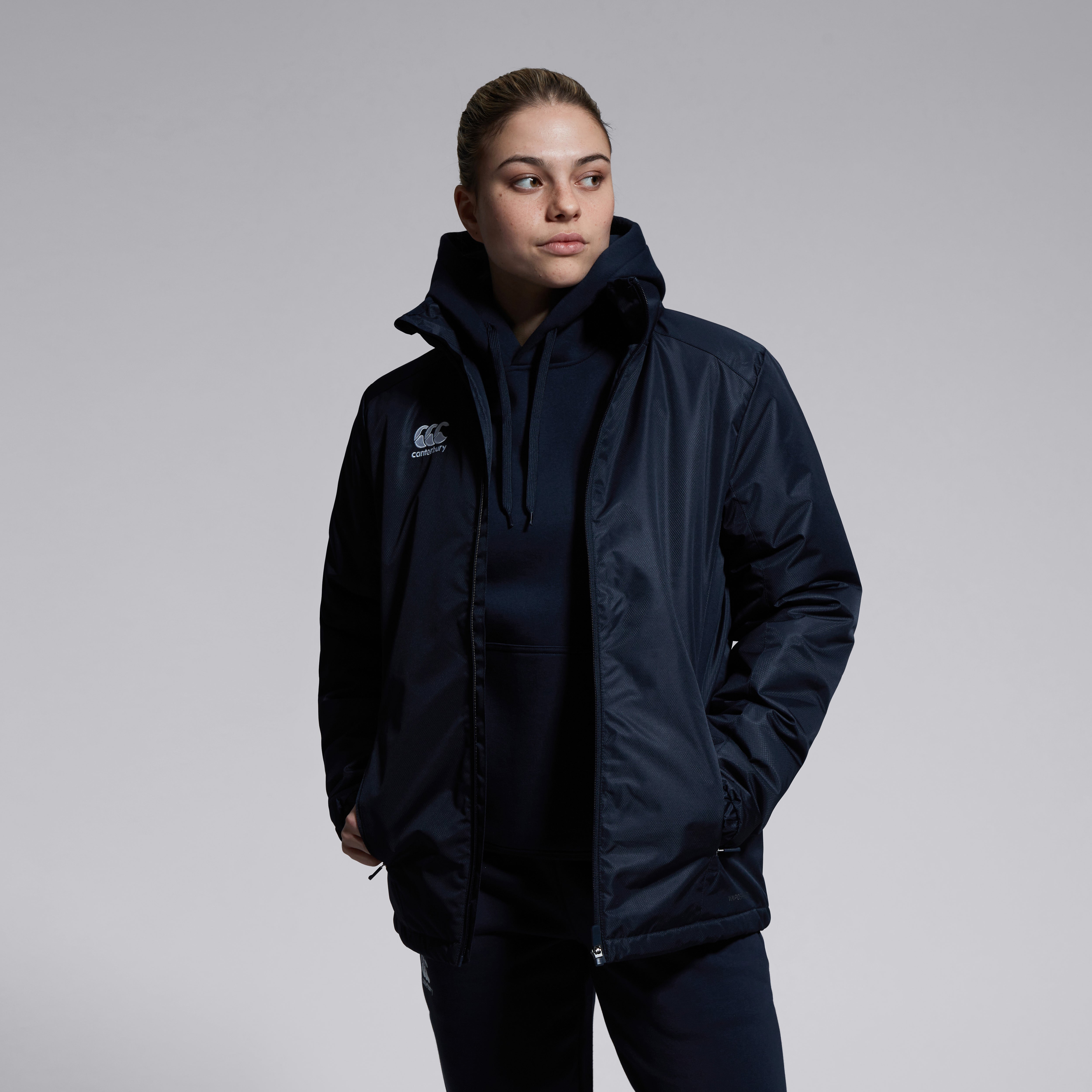 chaqueta-de-estadio-canterbury-club-vaposhield-para-mujer-azul-marino image 2