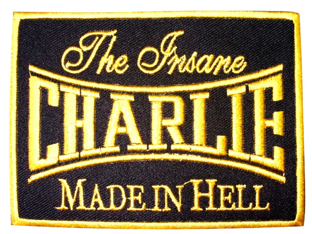 charlie-boxing-parche-bordado-en-oro-para-planchar image 1