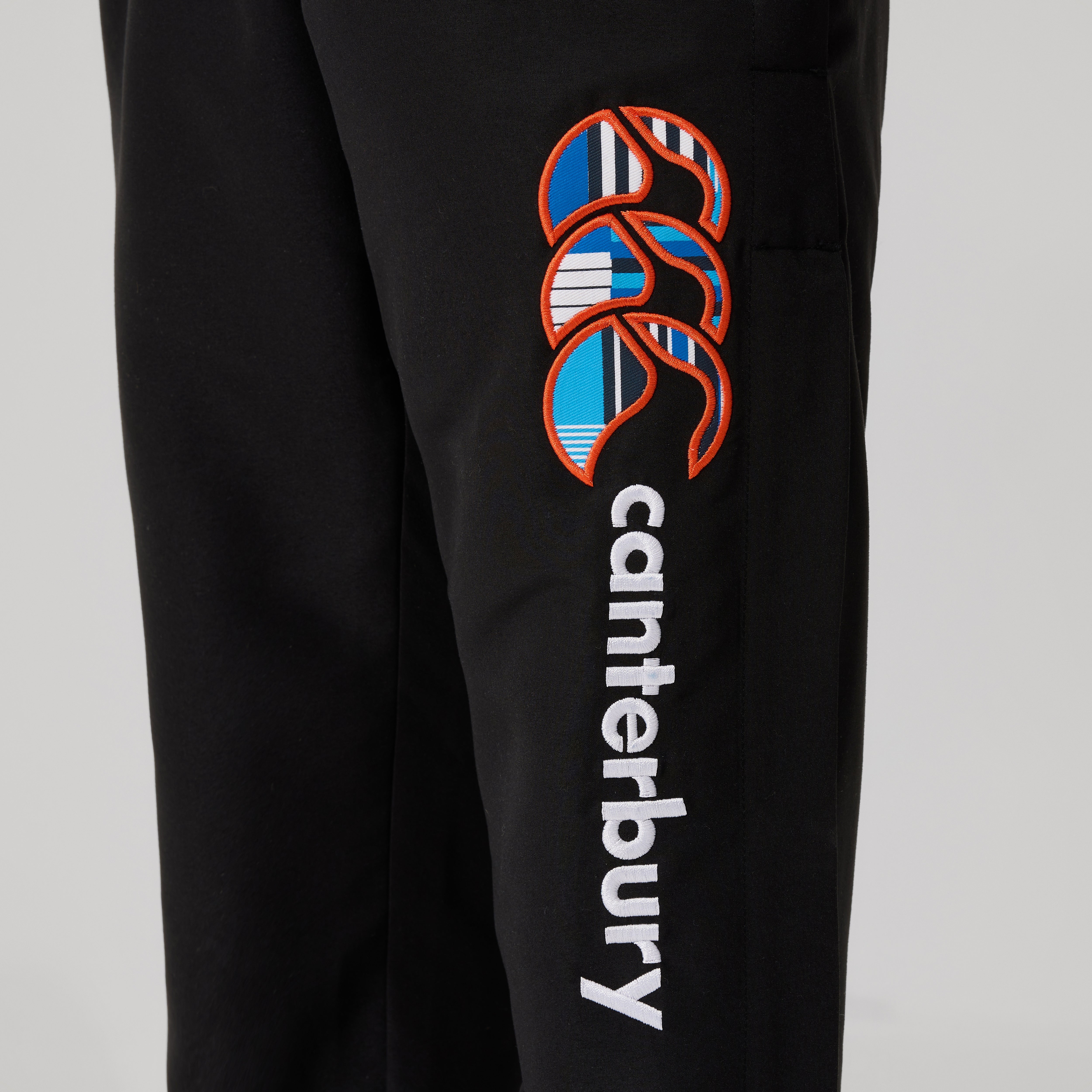 canterbury-uglies-stadium-pant-junior-unisex-pantal-n-de-deporte-negro-con-pu-os image 5