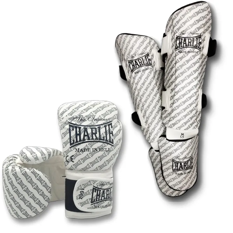 pack-blast-blanco-de-charlie-boxing-guantes-y-espinilleras-ahorra-10 image 1