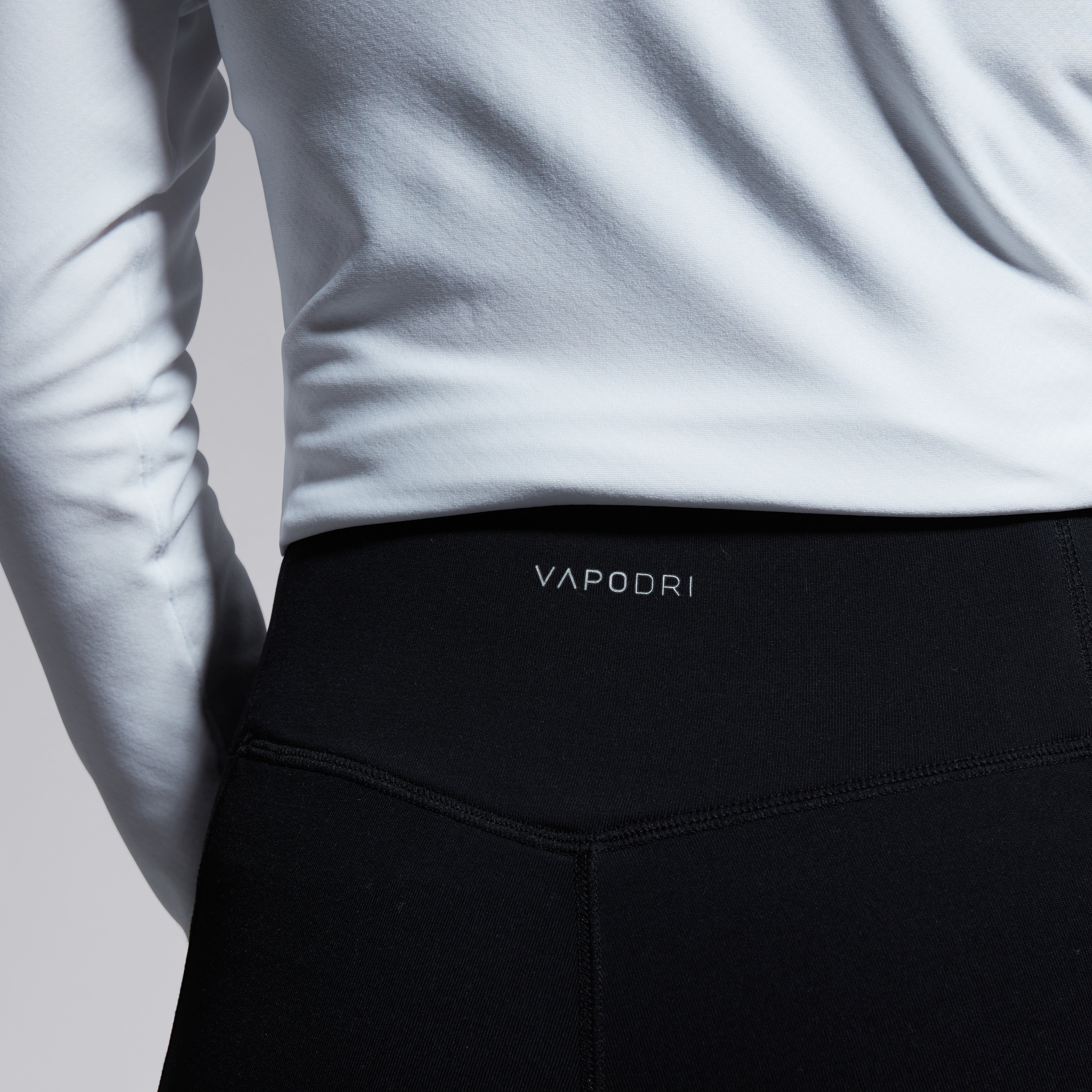 canterbury-vapodri-capri-leggings-negro-para-mujer image 6