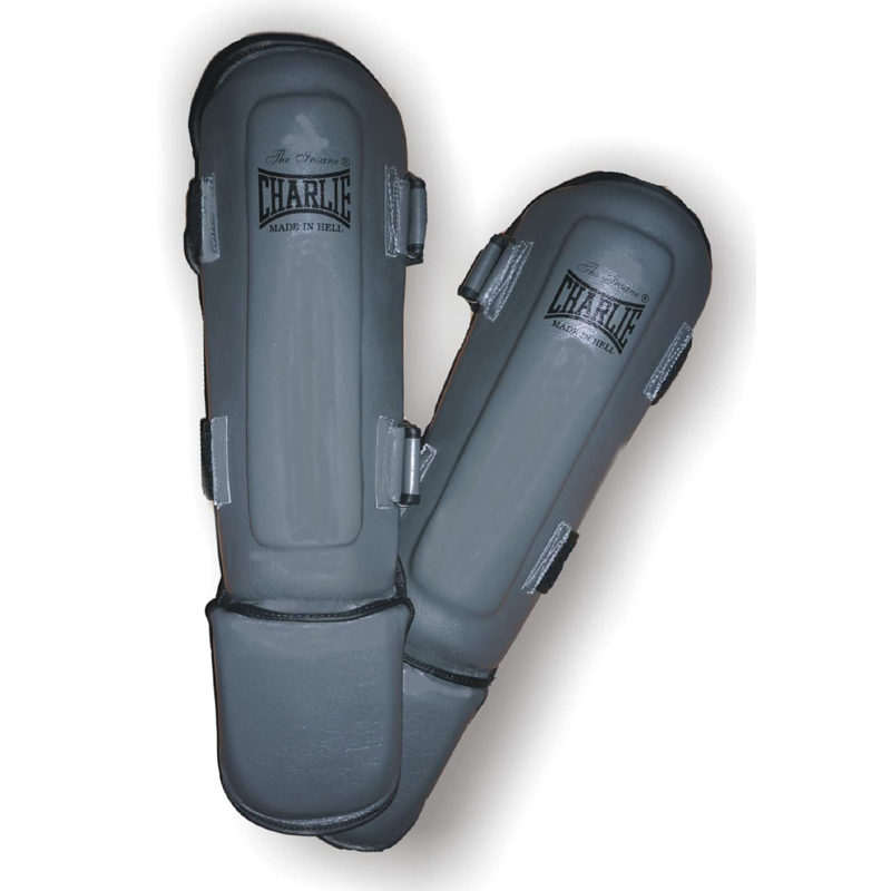 charlie-boxing-pack-m-kick-grafito-guantes-y-espinillera image 2