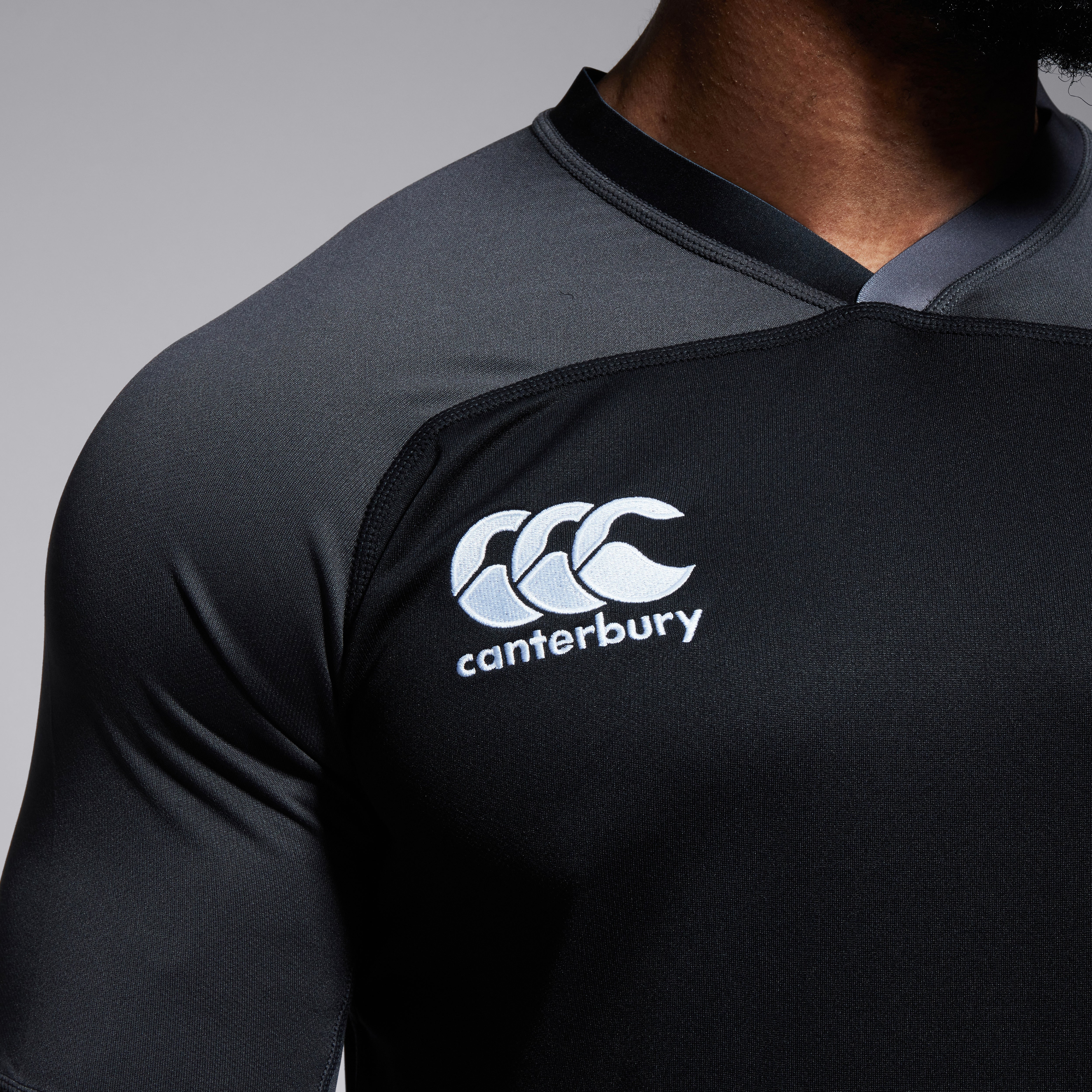 canterbury-camiseta-rugby-vapodri-evader-negro-hombre image 6